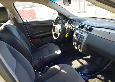 2008 Chevrolet Impala Police z USA, uszkodzony, nr VIN 2G1WS553X81376119